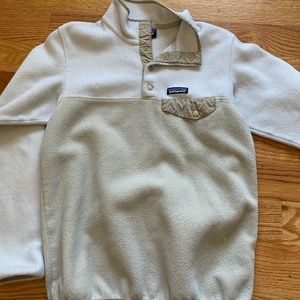 Patagonia pull over